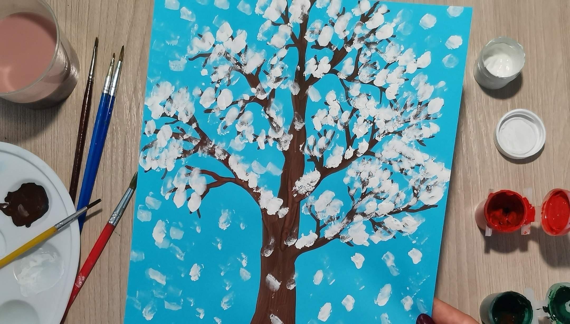 Рисунок дерева пальчиками зимнего
