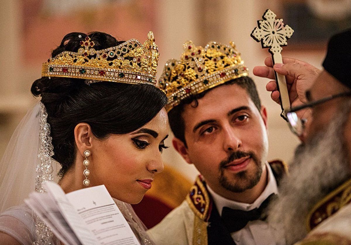 сирийцы и ассирийцы. езиды христиане. ассирийцы в грузии. ассирийцы национальный костюм. армяне христиане православные.