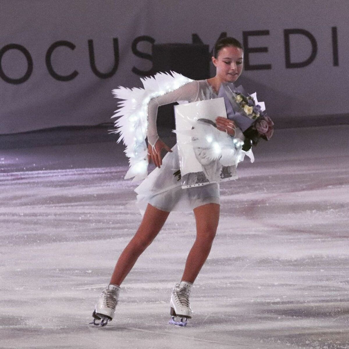 Анна Щербакова допустила две ошибки во время проката и почему Камила ...