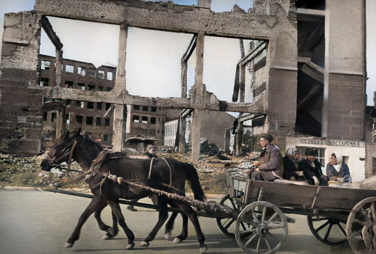 Послевоенный сталинград в фотографиях