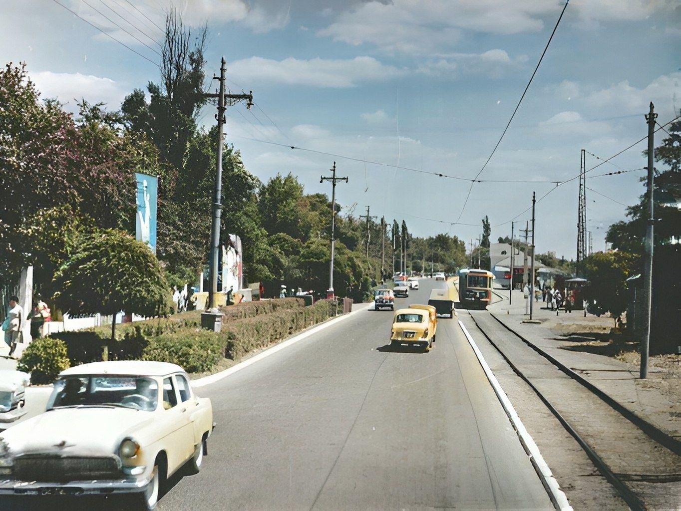 Жданов город 1970. Оккупация донбасса 1941 год. Город жданов украина. Как назывался мариуполь в советское время. Город жданов донецкой области украинской сср.