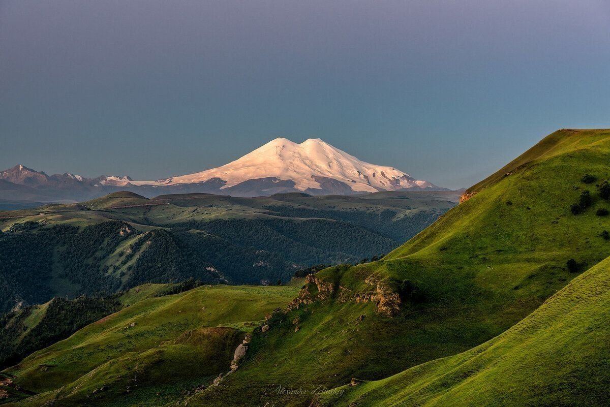 кавказ самая высокая гора