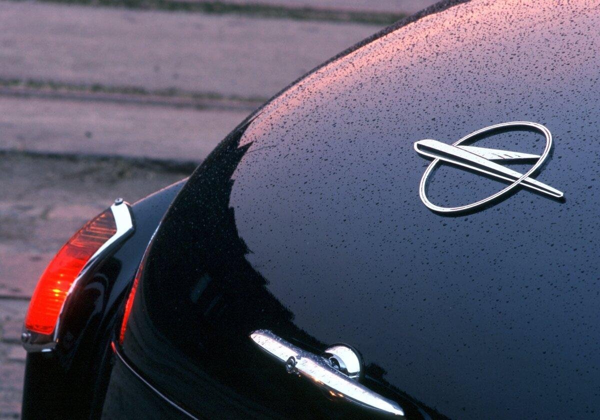 Vauxhall значок