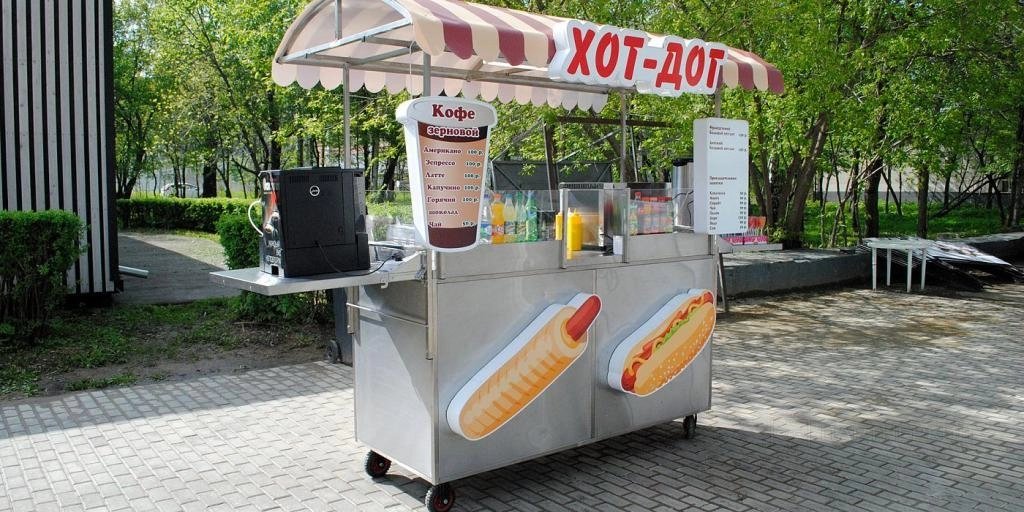 торговая точка на дороге. газель некст фудтрак. вендинговые аппараты микромаркет. магазин у трассы. минимаркет briskly.