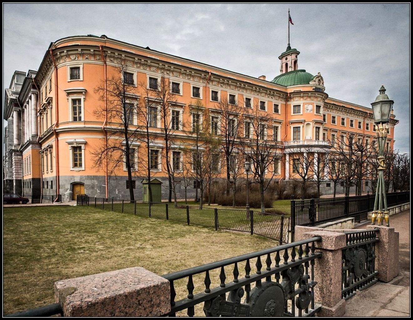 михайлов замок в санкт петербурге