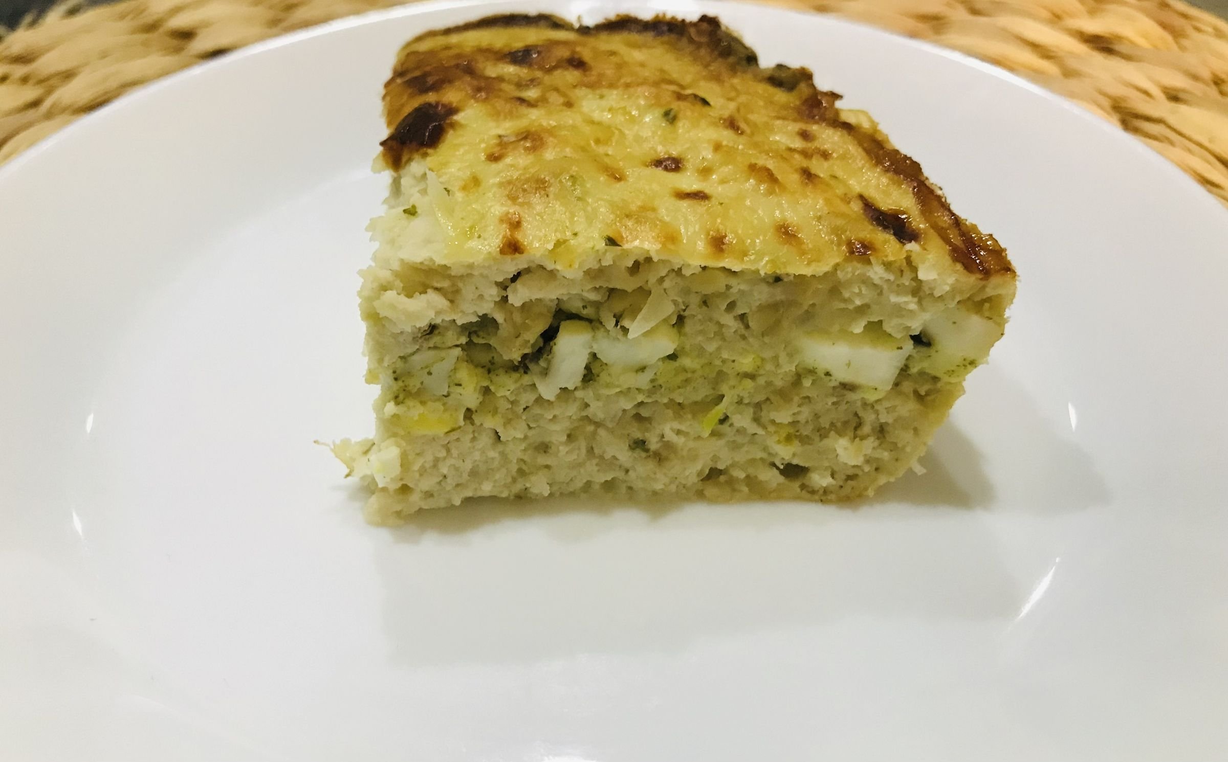 Куриный пирог с творогом. Пирог с куриной грудкой. Куриный пирог-запеканка. Низкокалорийные пироги. Низкокалорийный пирог с курицей.