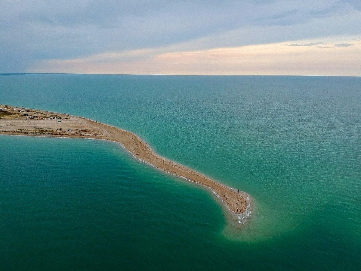 Бакальская коса в Крыму