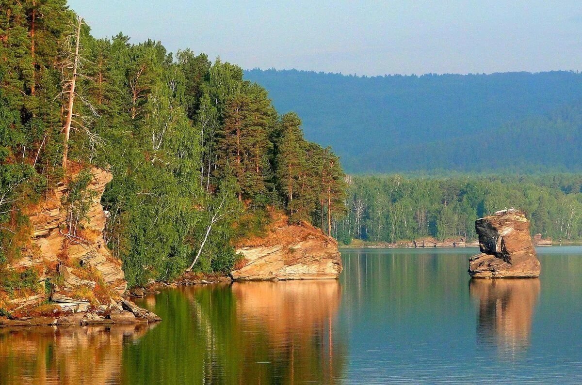 Озеро Иткуль Челябинская шайтан камень