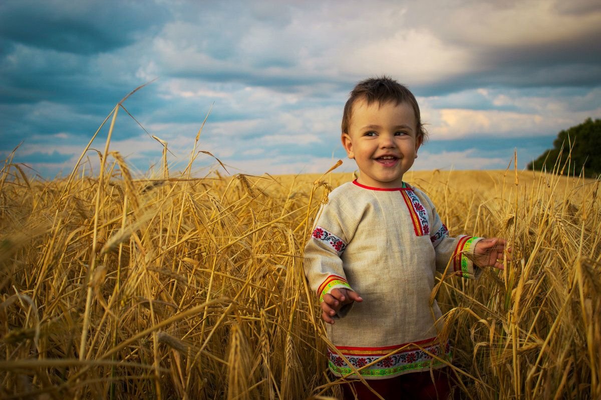 Красивые славянские мальчики