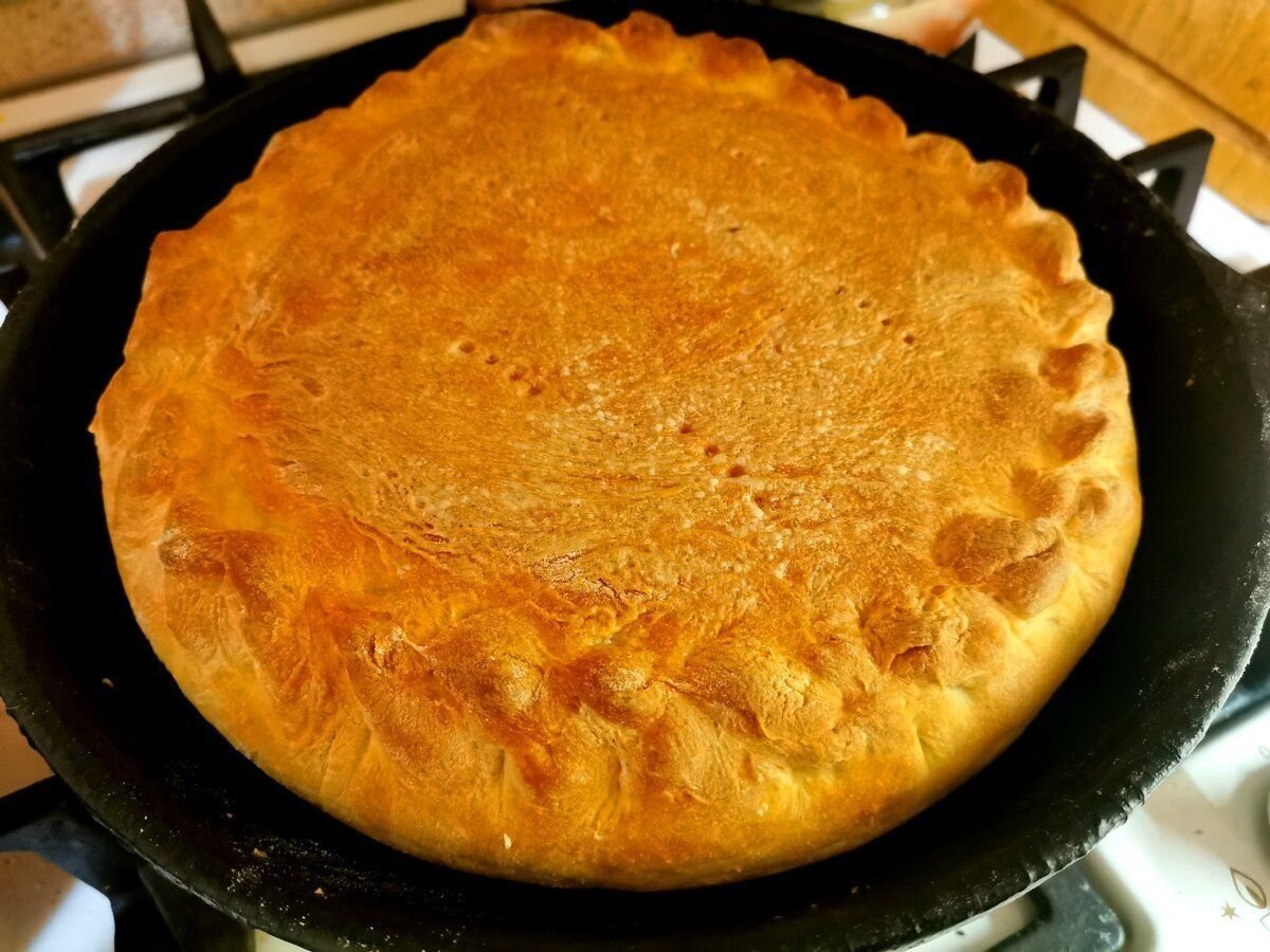 Ставим шарлотку в разогретую духовку. Пирог в холодной духовке. Bread loaf in the oven. Пирог с капустой. Тесто для курника классический на сметане.