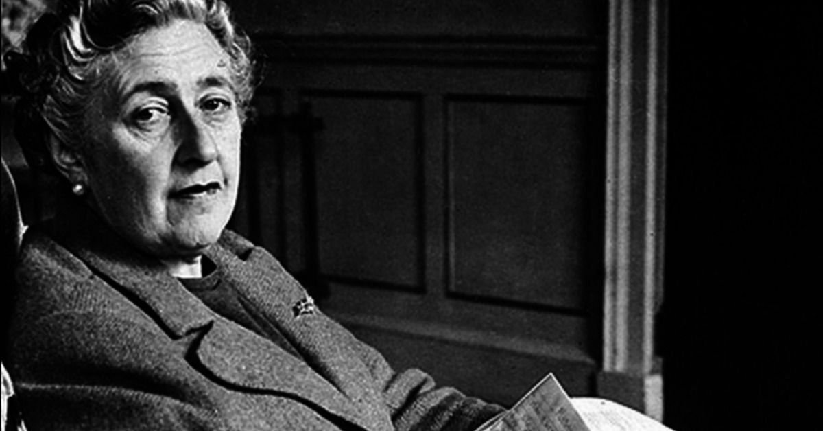 агата кристи презентация на английском. романы агаты кристи. агата кристи писательница презентация. агата кристи на английско. агата кристи королева детектива.