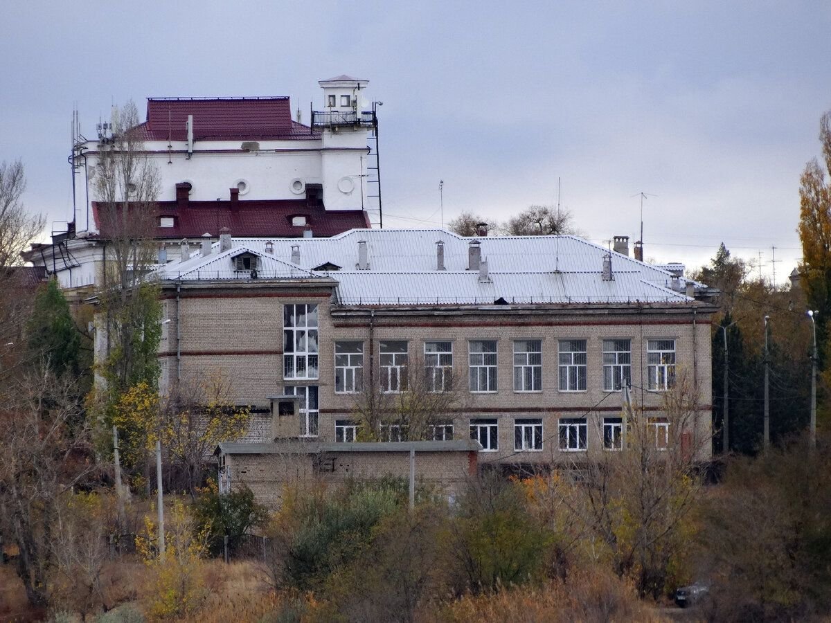 Волгоград поселки. Набережная 2л Волжский.