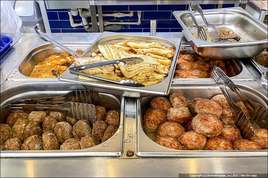 Кормим рабочих. Eric bowman картины. Кормим рабочих. Как кормили шахтеров. Советская столовая пельменная.