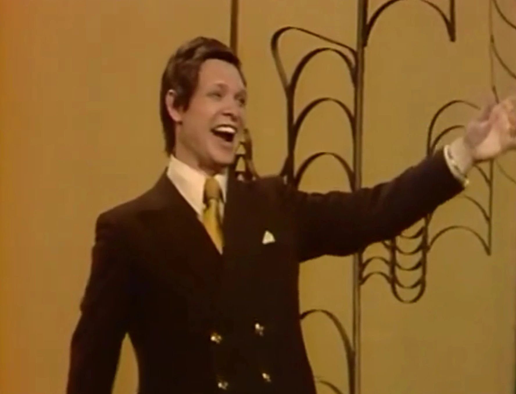 троло ло ло ло. поставь ло ло ло. мистер трололо эдуард хиль мем. мистер ло ло. мистер ло ло хиль.