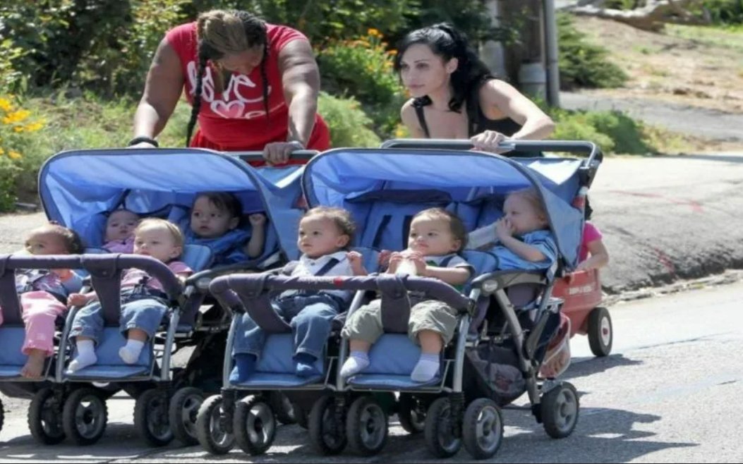 восемеро или восьмеро. восьмеро. восьмерняшки нади сулейман. восьмеро. восьмеро.