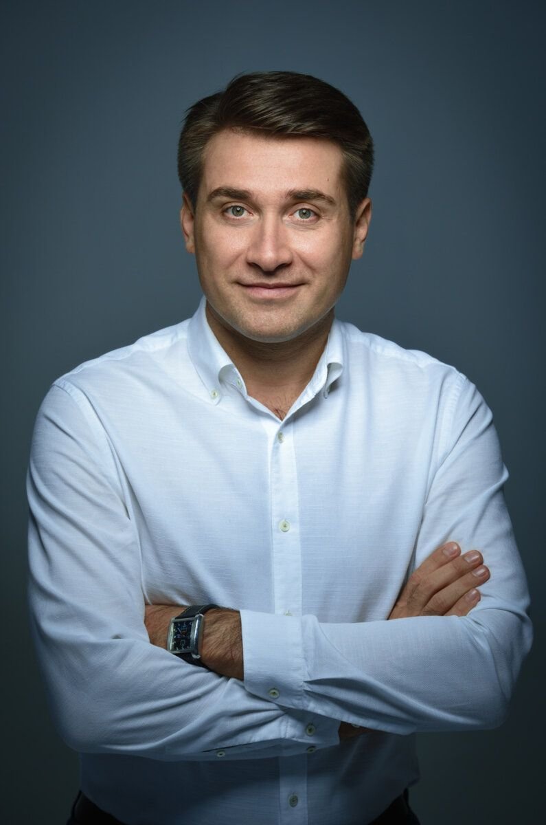 антон анчуков. киноактер артем анчуков. фото артема анчукова. фото артема анчукова. анчуков артем валерьевич.