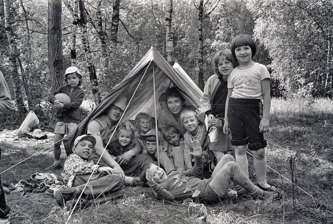 Ходит в старом. Советские дети в походе. Советское детство. Пионеры в походе. Детский туризм в СССР.