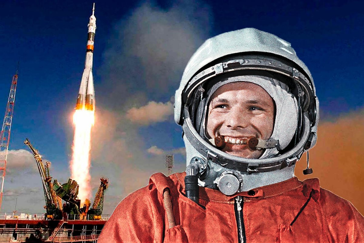 Первые в космосе 5 класс. Ю Гагарин первый полет в космос. Первый полёт в космос Юрия Гагарина.