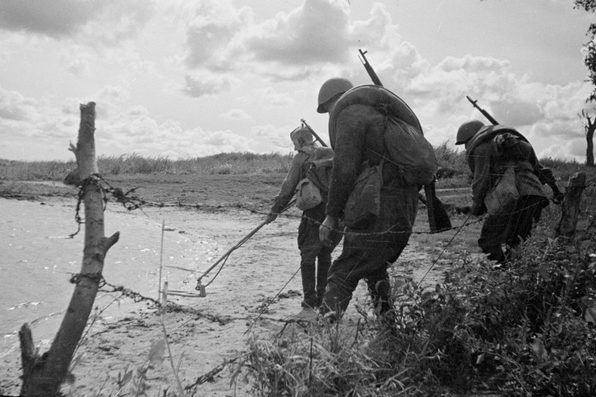 красный сапер