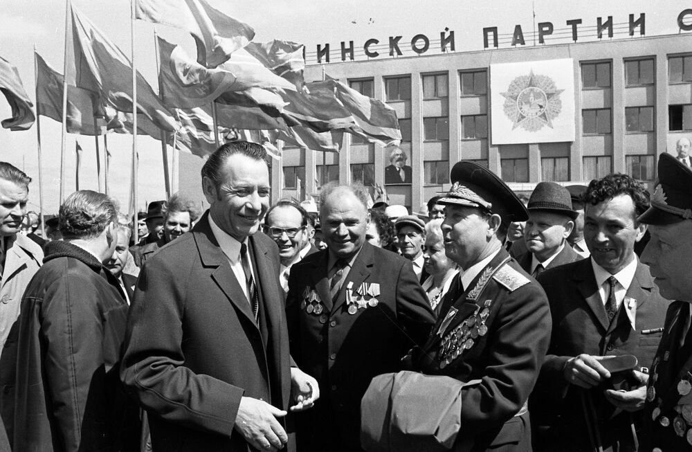 105 летие бсср. Пётр Миронович Машеров. Первый секретарь ЦК КПБ Петр Машеров. Петр Машеров 1965. Машеров Петр Миронович герой советского Союза.