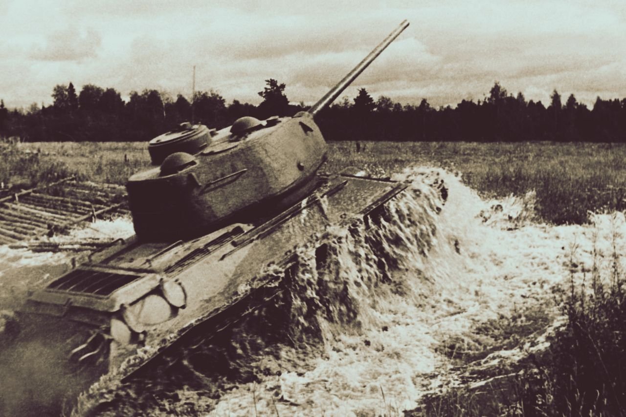 Танк время боя. Танк т34 вторая мировая. Танк т 34 ВОВ. Т-34 танк СССР второй мировой войны.