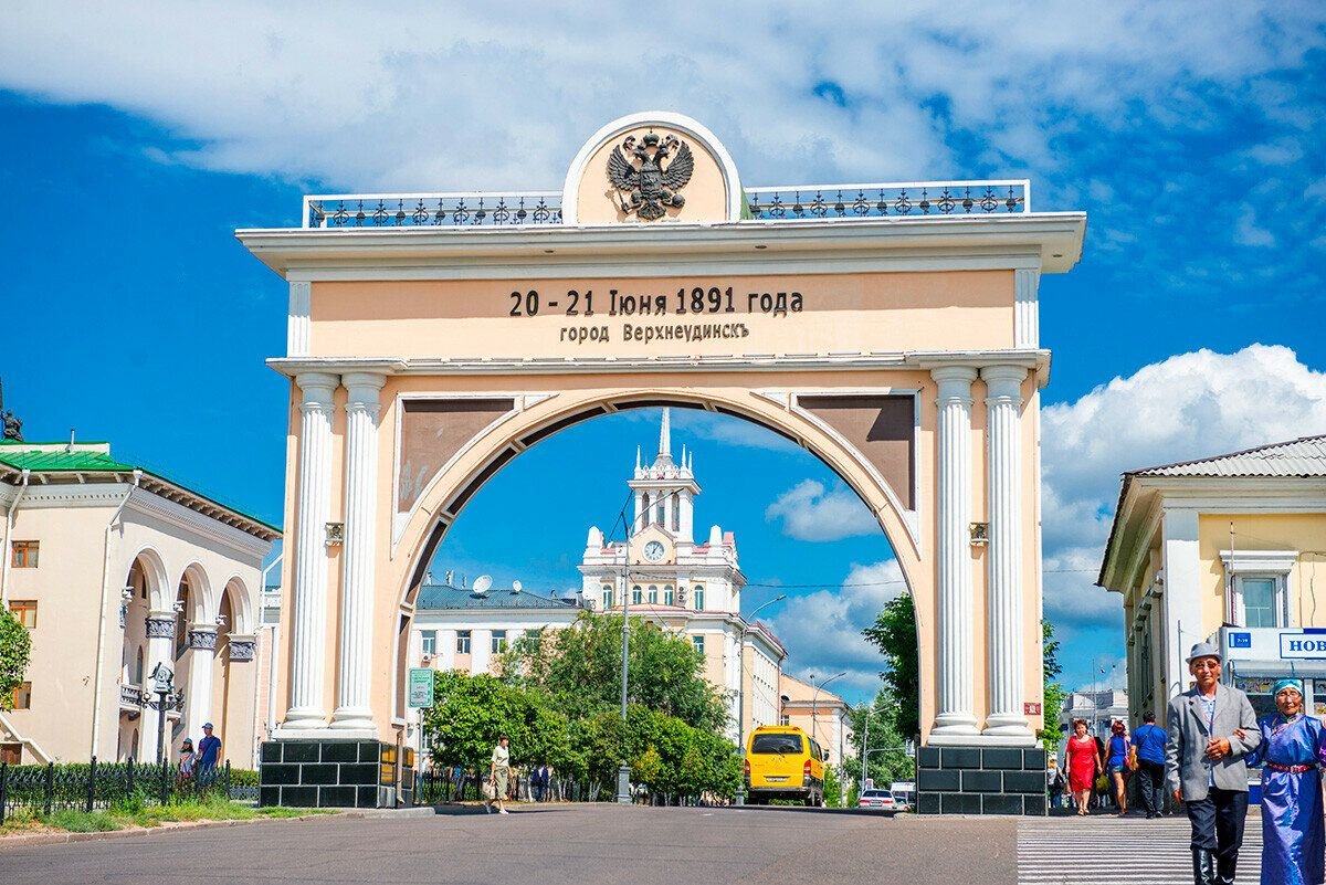 Триумфальная арка в Улан-Удэ