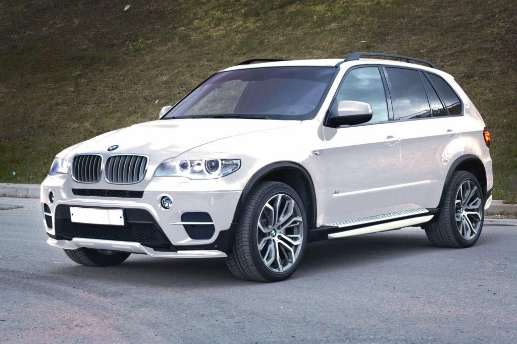 Авито х5 е70. BMW x5 e70 White. БМВ Икс 5 е 70. БМВ Икс 5 70 кузов. BMW x5 e70 белый.