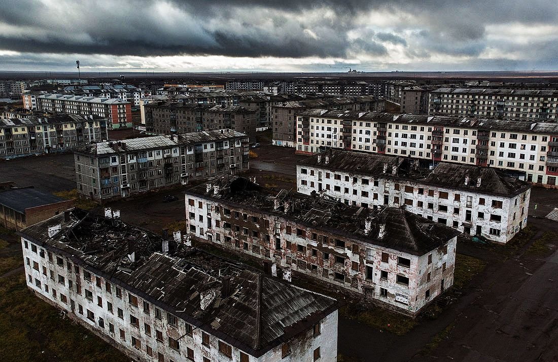 Почему в городе. Воркута город призрак. Республика Коми Воркута. Воркута разруха. Город призрак Воргашор.