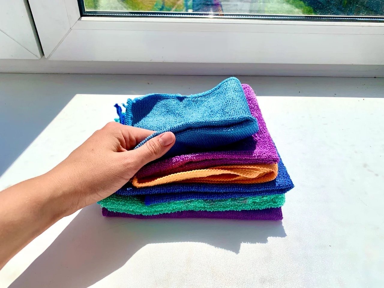 Почему тряпки воняют. Тряпка для кухни не воняет. Тряпка для кухни не воняет. Как сделать чтобы кухонная тряпка не воняла. Вонючая кухонная тряпка.