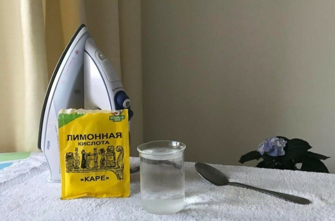 Утюг от накипи. Philips gc8620 perfectcare aqua. Накипь в утюге. Очистка утюга от накипи. Кнопка очистки утюга от накипи.