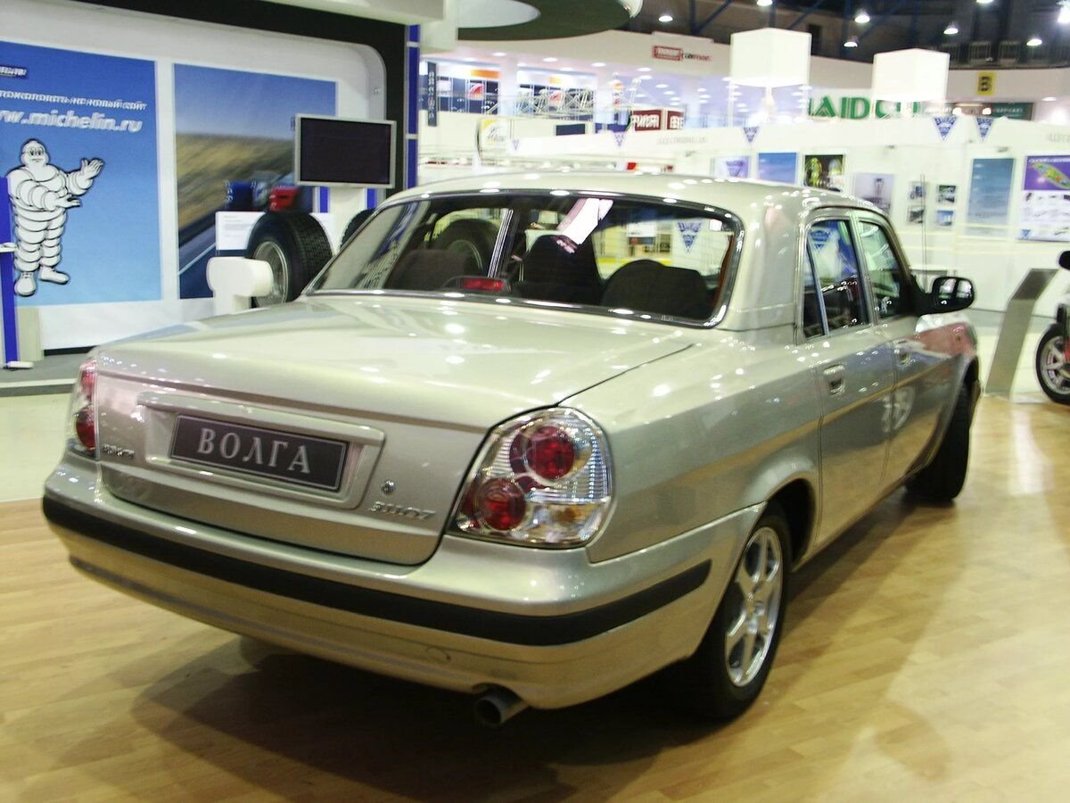 ГАЗ 31107
