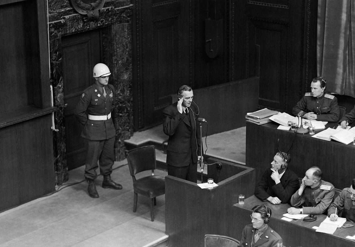 Международный военный трибунал в нюрнберге проходил. Паулюс на Нюрнбергском. Нюрнберг процесс Паулюс. Паулюс на Нюрнбергском процессе.