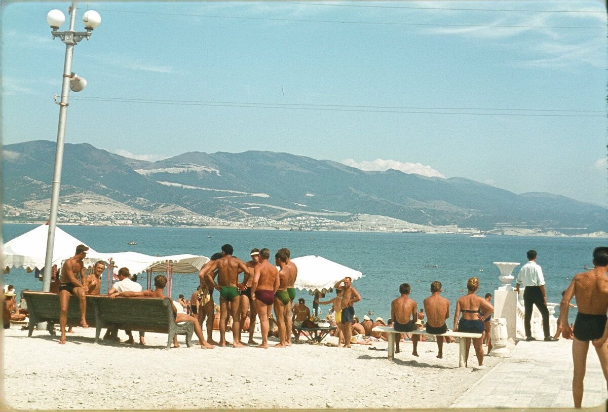 Советское море. Новороссийск 1960. Пляжи Новороссийска в 70-х. Жак Дюпакье Новороссийск.