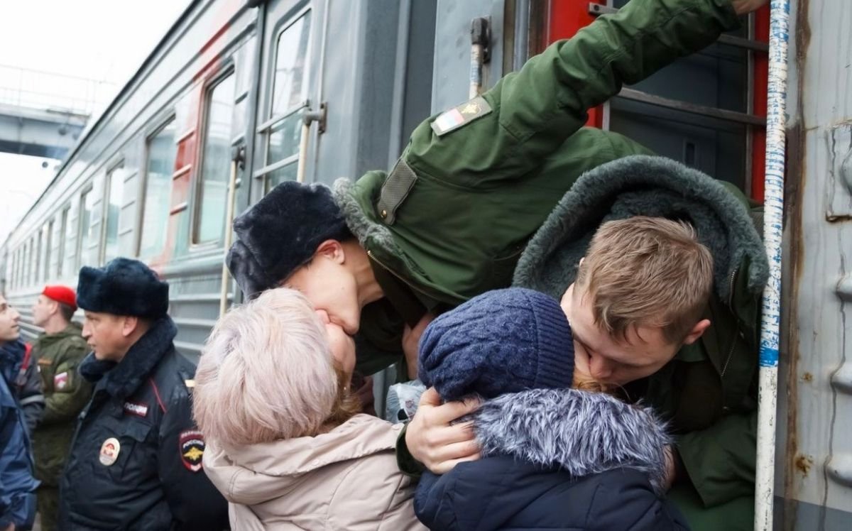 бомжи на казанском вокзале