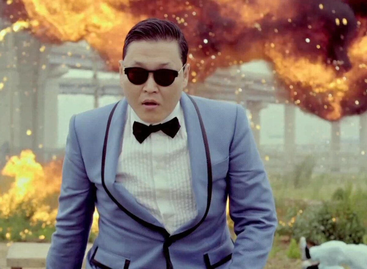 Psy styles. Ган Ган стайл. Psy Gangnam Style. Psy 2012. Корейский певец опа гамна стайл.