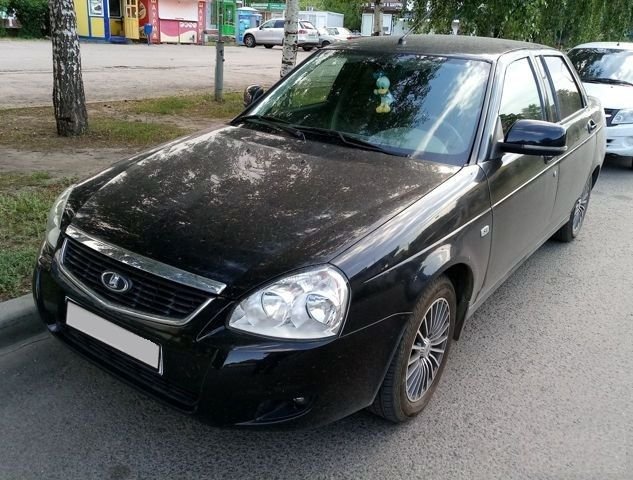 lada premier