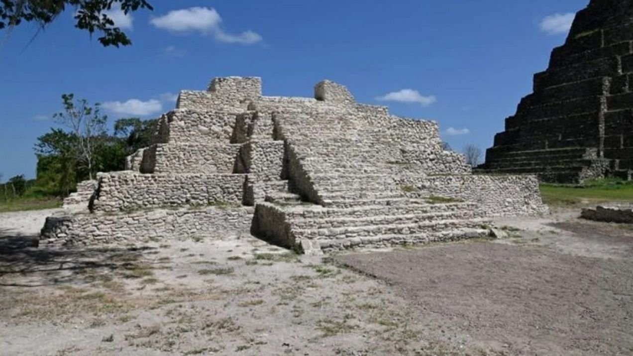 пирамида май