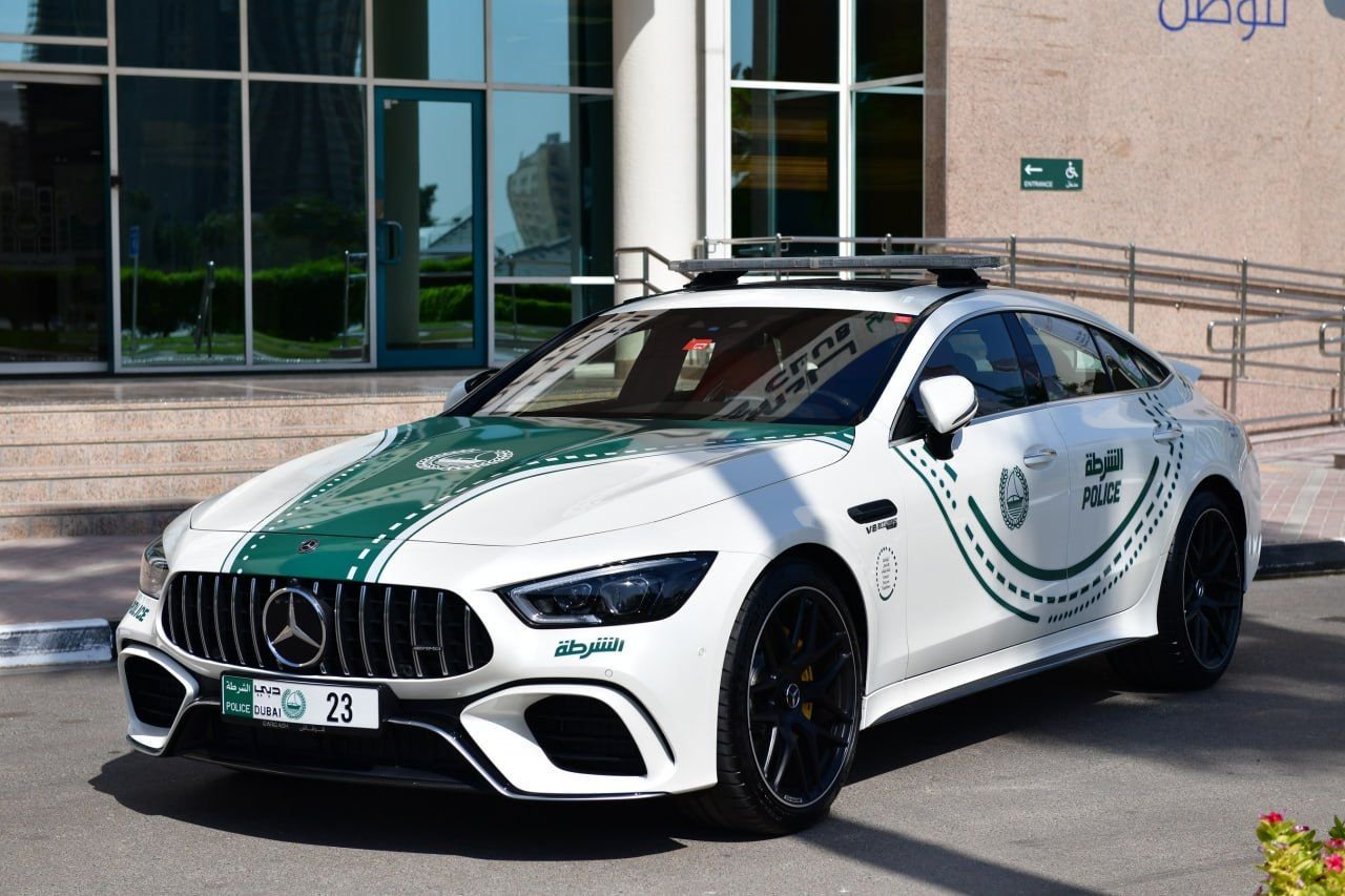 Mercedes AMG gt 63 s