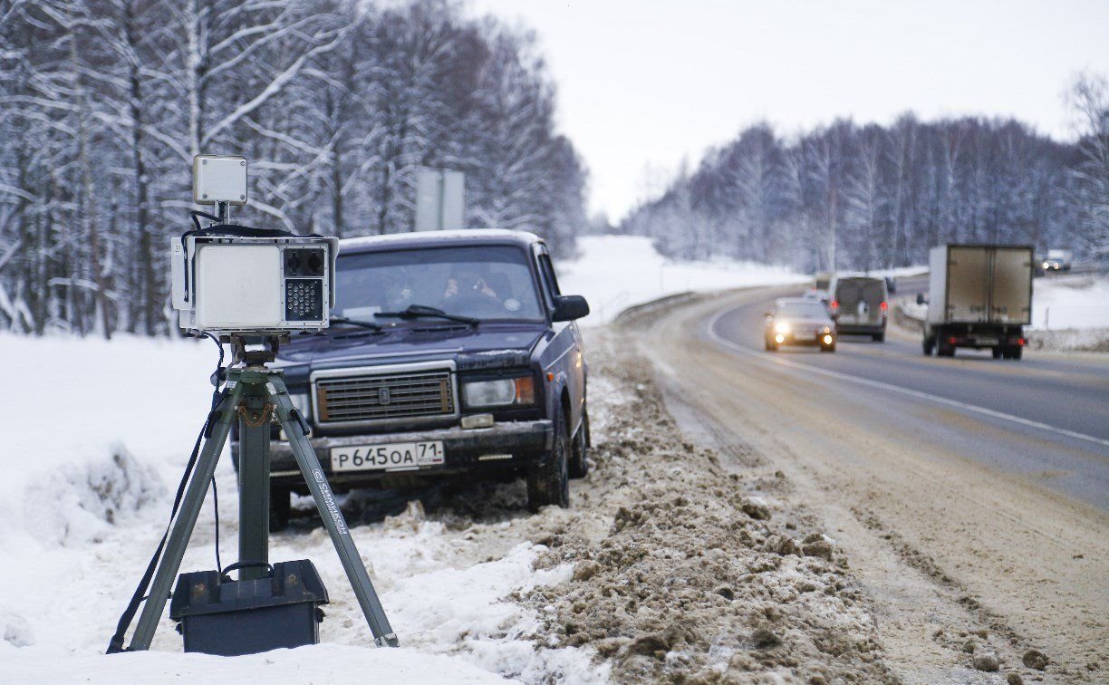 Автомобиль фотофиксации. Дорожные камеры. Комплексы фотовидеофиксации на дорогах. Радар на дороге. Тренога на трассе.