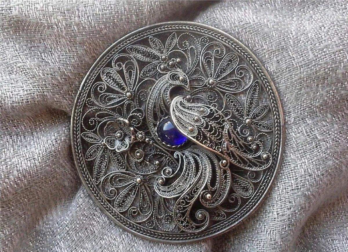 жар птица. костромская скань. красносельская скань филигрань. музей скани кострома. село красное музей скань.