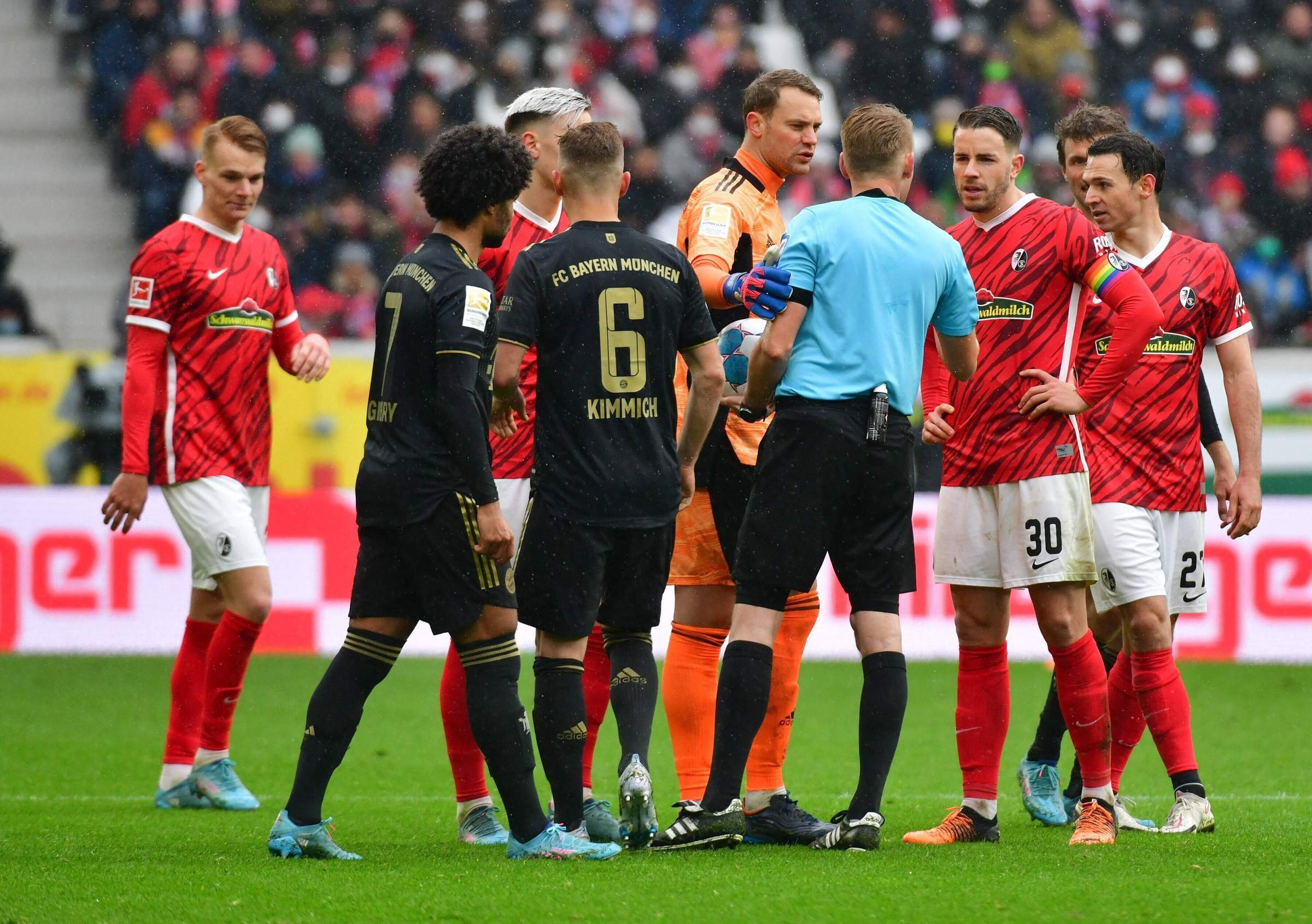 Бавария бундеслига. Бавария фрайбург счет. Бавария мюнхен. Герэйро бавария. Фрайбург бавария статистика.