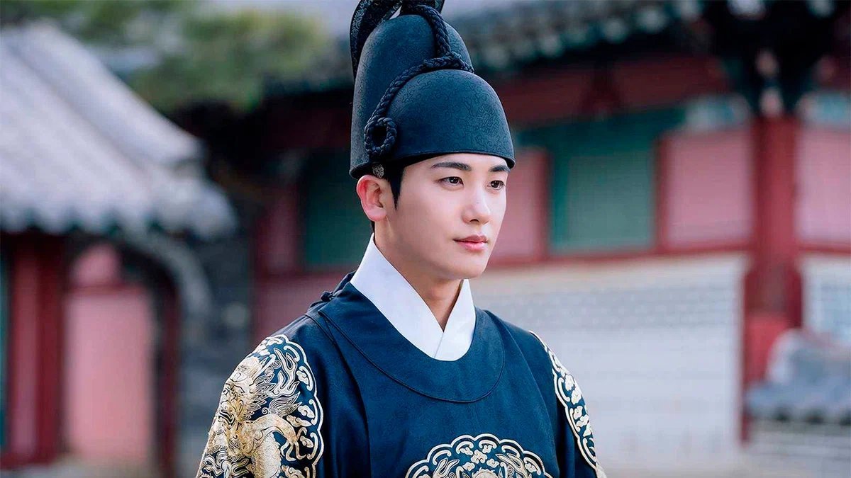 дорама остров 2023. наша цветущая юность дорама. молодежный лагерь дорама. пак хён сик. дорама юность.