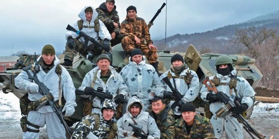 Что сделали российские военные, окруженные боевиками в чеченском городе Шали