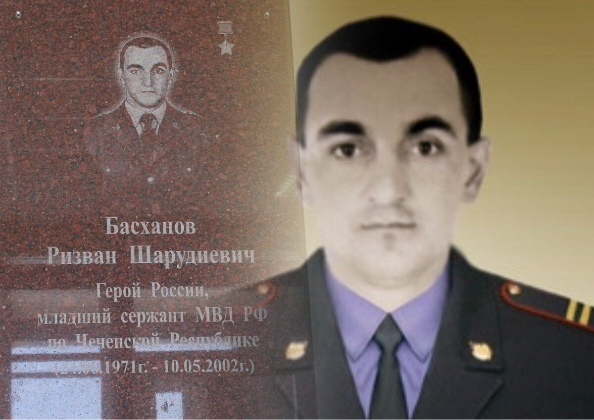 Муса басханов киборг биография. Гбр бэтмен пластун. Бозкурт турецкие боевики. Муса басханов киборг биография. Муса басханов киборг биография.