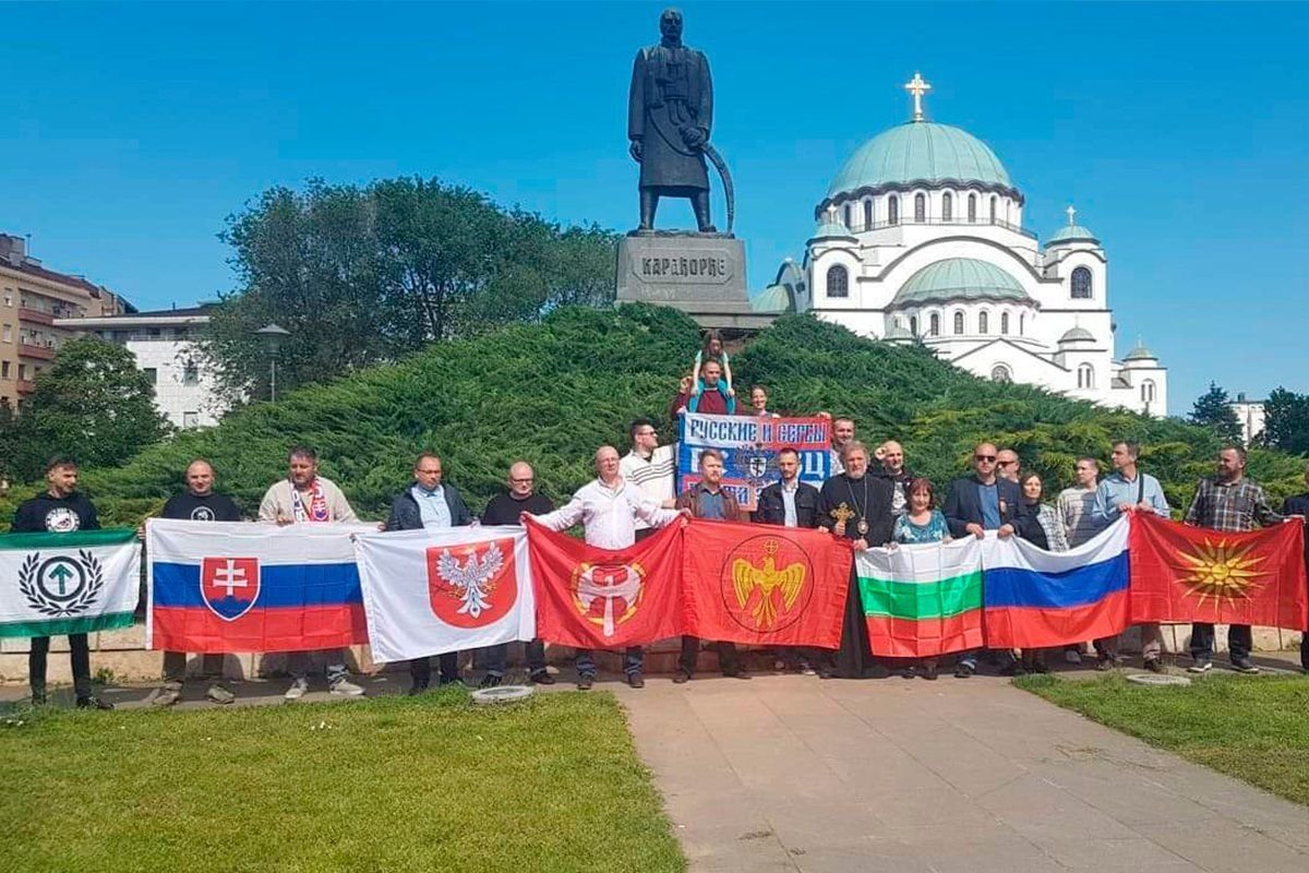 Итальянцы славяне. Сербы русофилы. Сербия и Россия. Сербия Россия Дружба. Русско-сербское единство.