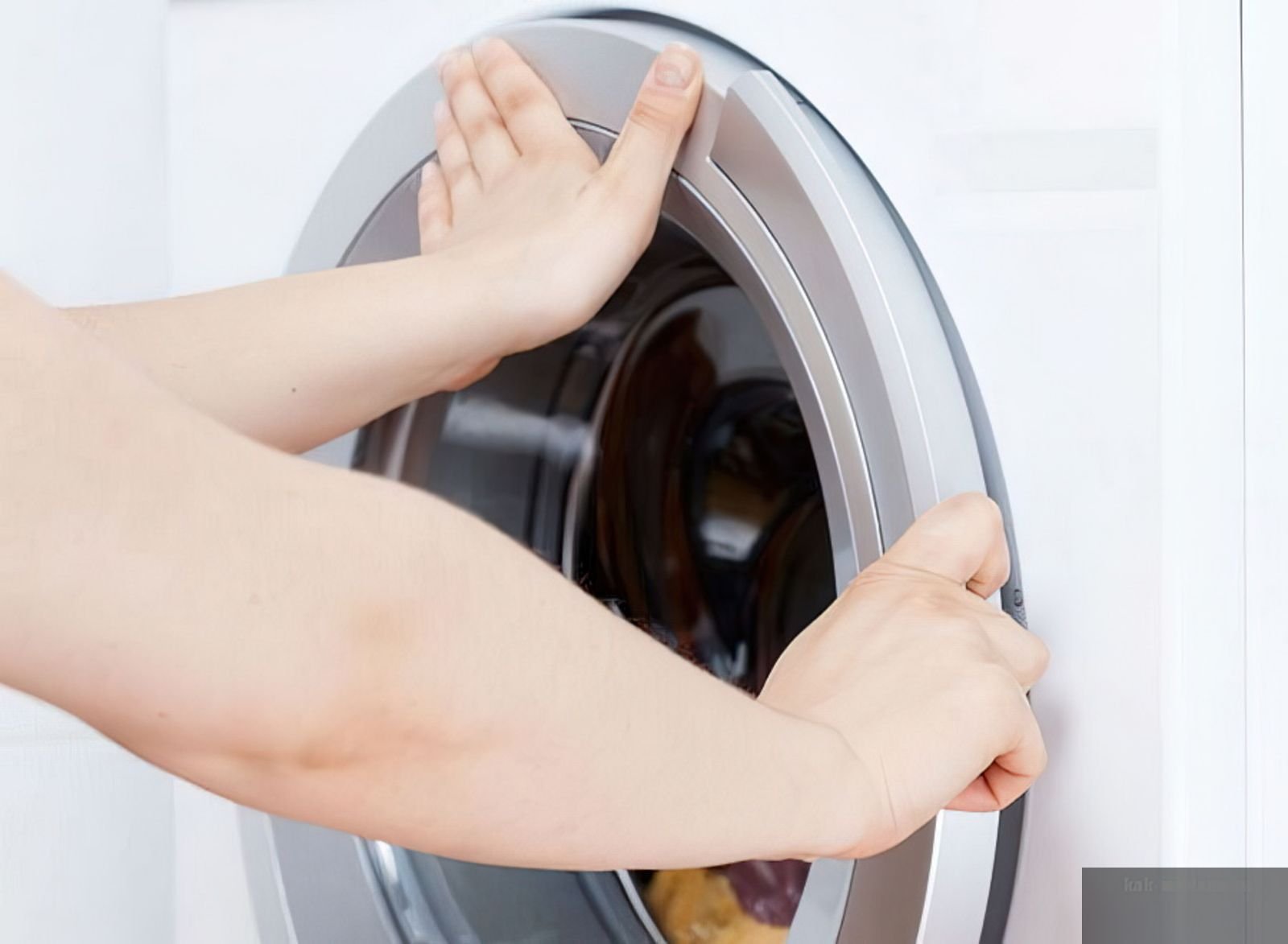 Почему не открывается стиральная машинка