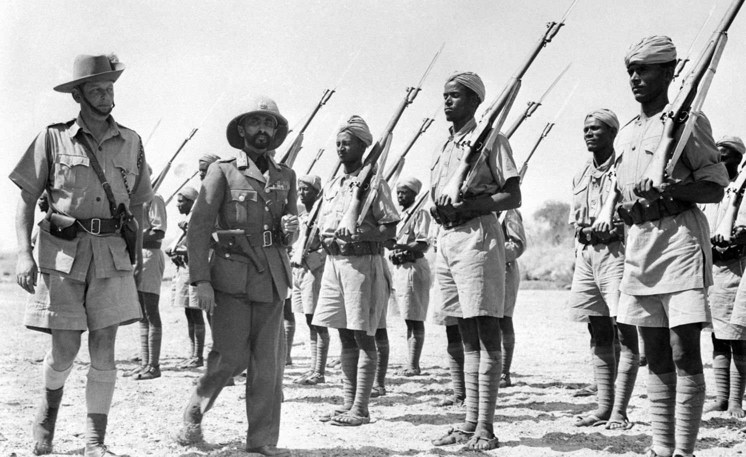 эфиопию и албанию в 1930 захватила. вторая итало-эфиопская война. вторая итало-эфиопская война 1935-1936. итало-эфиопская война 1935-1936. война в эфиопии 1935-1936.