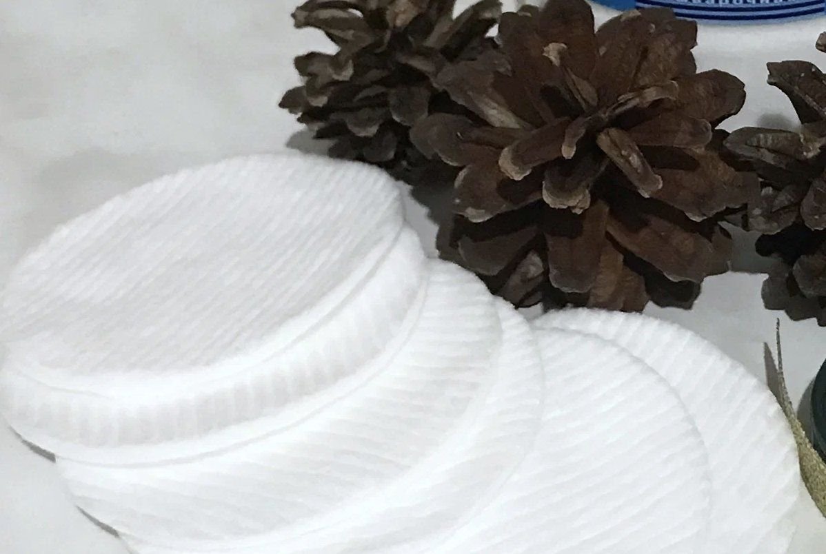 Зимняя аппликация. Помпон из ватных дисков. Зимние поделки для детей. Зимняя аппликация. Подделка из вптных дисков.