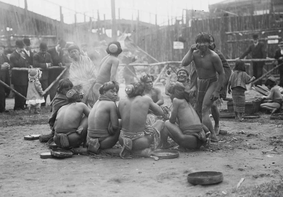 человеческий зоопарк в бельгии 1958