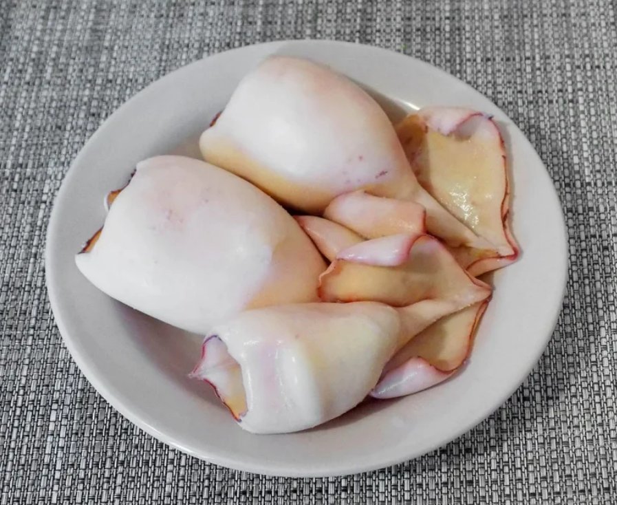 Отваривание кальмаров. Как варить тушку кальмара. Кальмары отварные. Как варить тушку кальмара. Как варить тушку кальмара.